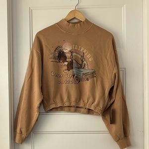 NWT vintage-style F21 mock neck sweatshirt